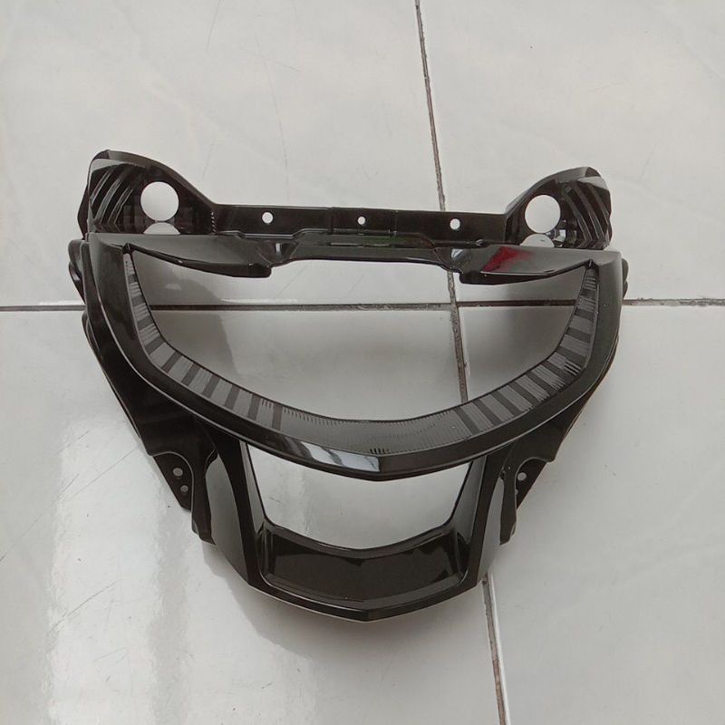 Kumis Frame reflektor Lampu depan Yamaha Mio Gear 125