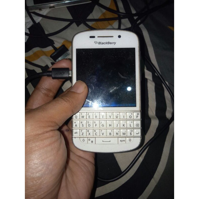 Blackberry Q10 minus