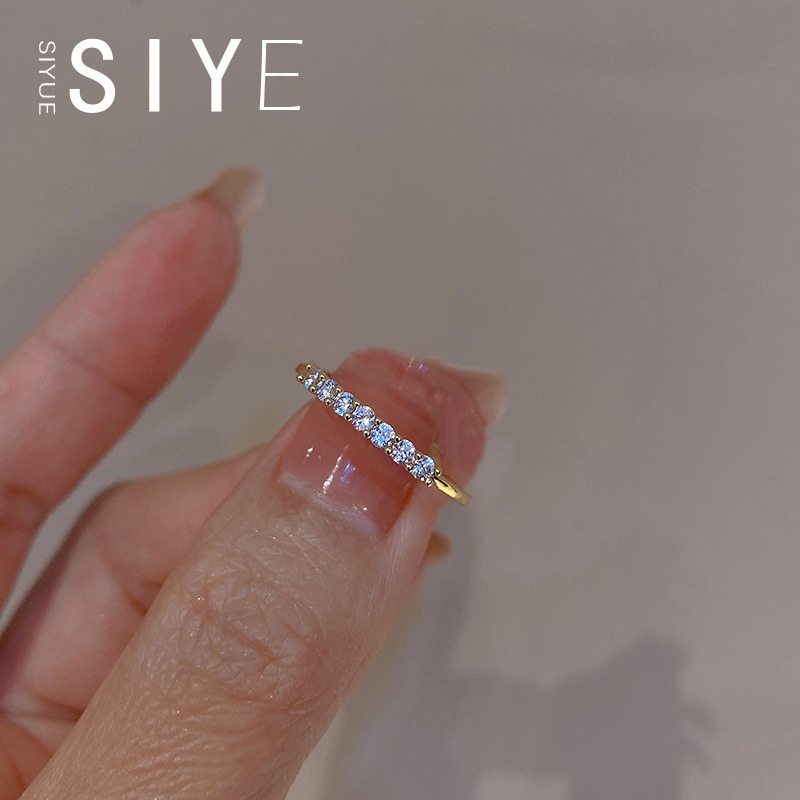 Cincin Lapis Emas 18K Bentuk Hati Aksen Zirconia Gaya Minimalis Adjustable Untuk Wanita