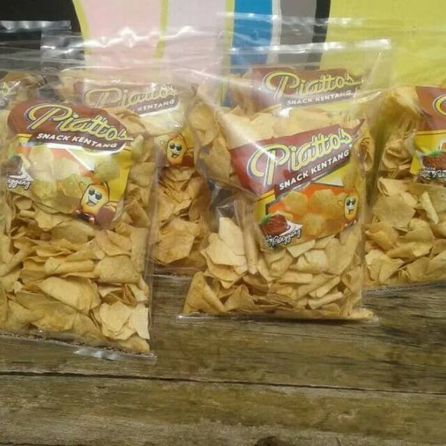 

PIATTOS SNACK TERMURAH rasa SAPI PANGGANG 250gr