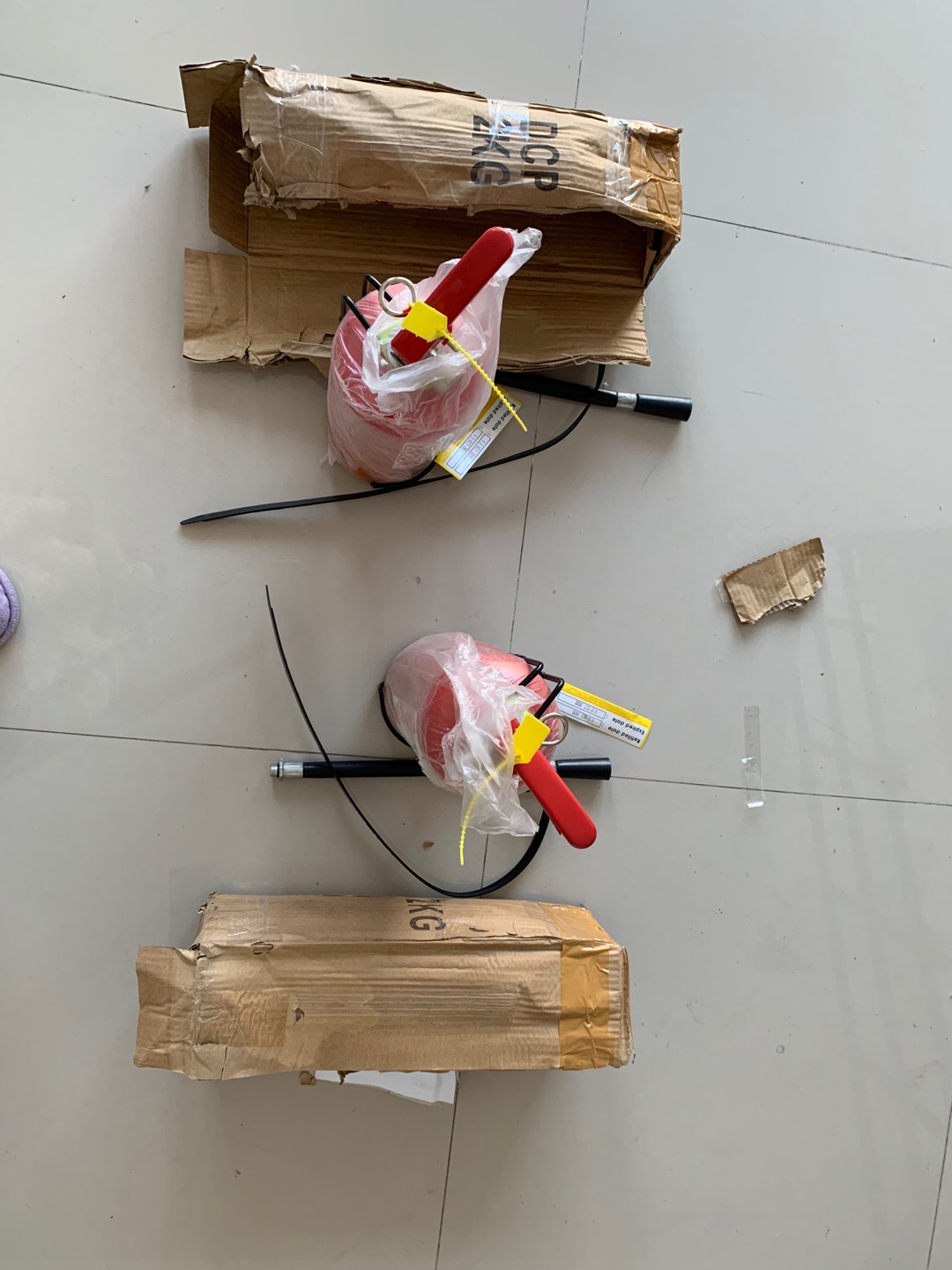 Apar 2 Kg Alat Pemadam Api Ringan Fire Extinguisher Abc Dry Powder