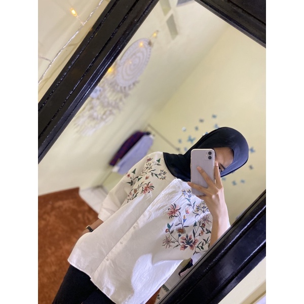 kemeja blouse BRANDED GUESS - ZARA zara bekas zara  zara preloved kemeja branded second blouse brand