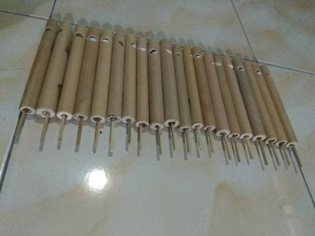 (BISA COD) 1 SET PELUIT BAMBU BUNYI CUIT-CUIT BURUNG ISI 20 PCS MAINAN ANAK TRADISIONAL SOUVENIR