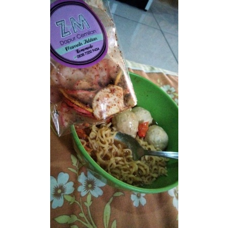 

kerupuk pedas