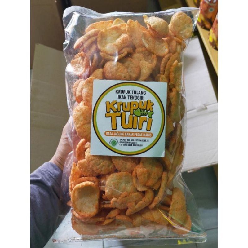 

KRUPUK TUIRI KILOAN KERUPUK TULANG IKAN TENGGIRI/ 250 GRAM / LIMITED