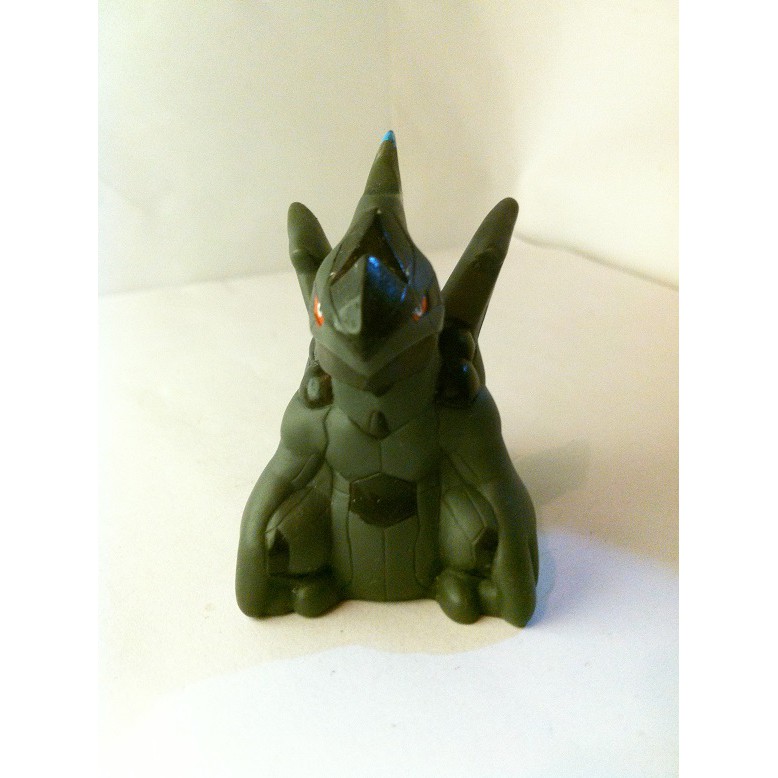 Pokemon Kids BW Ash Setting Off. Finger Doll - Zekrom. Doll No. 496 by BANDAI 2010