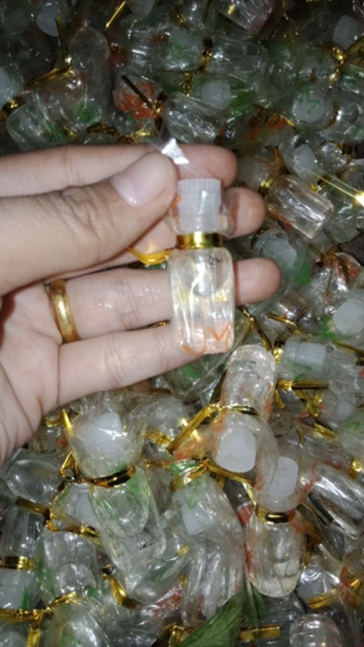 Souvernir Parfum Pernikahan Murah Dan Unik 3ml