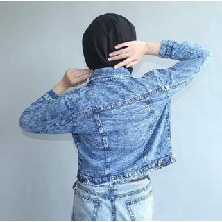 JAKET JEANS WANITA CROP LIPAT