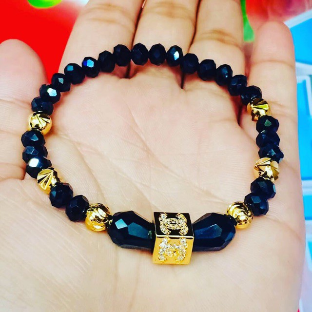 Gelang kristar hitam