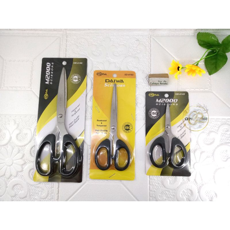 

Gunting Steinless Steel Multifungsi Murah