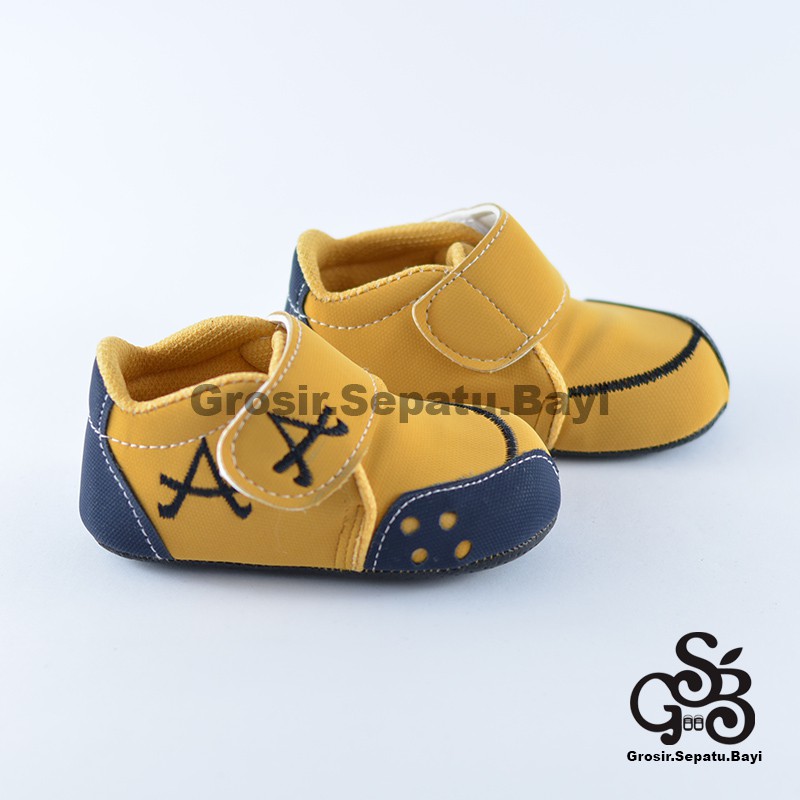 sepatu bayi baby shoes prewalker laki laki umur 2 - 14 bulan model casual A warna KREM