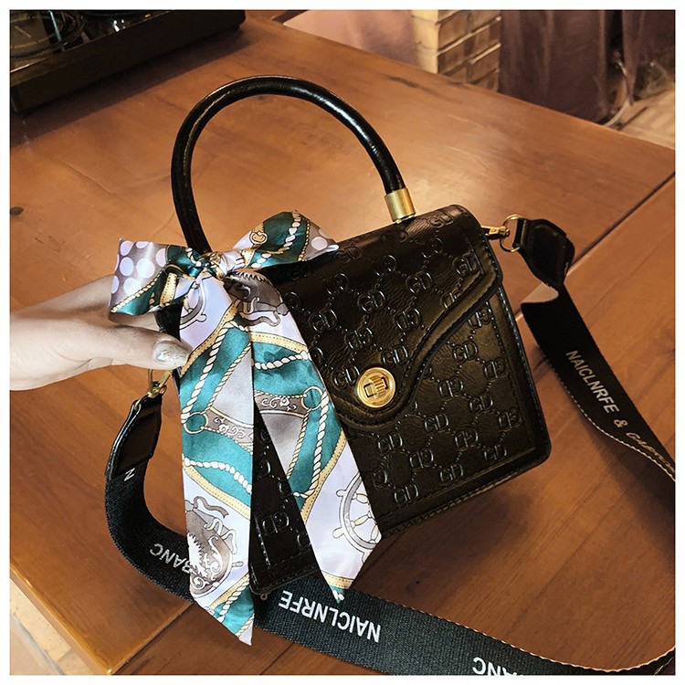 (2PC BISA IKG)GTBI99883018 New Arrival  !!!  Tas Selempang  Tas Wanita Import  Premium Terbaru