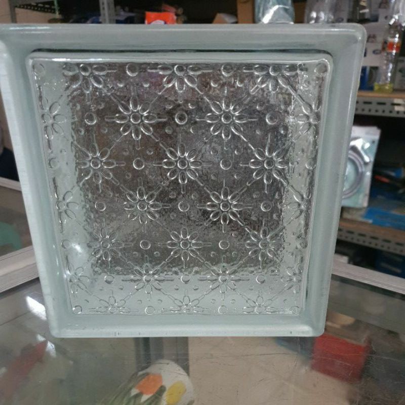 Glasbox kaca Mulia motif Truntum
