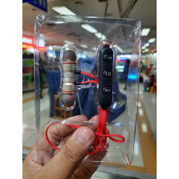 Headset Bluetooth Sport Magnetic Handsfree Bluetooth Jogging Joging Olahraga
