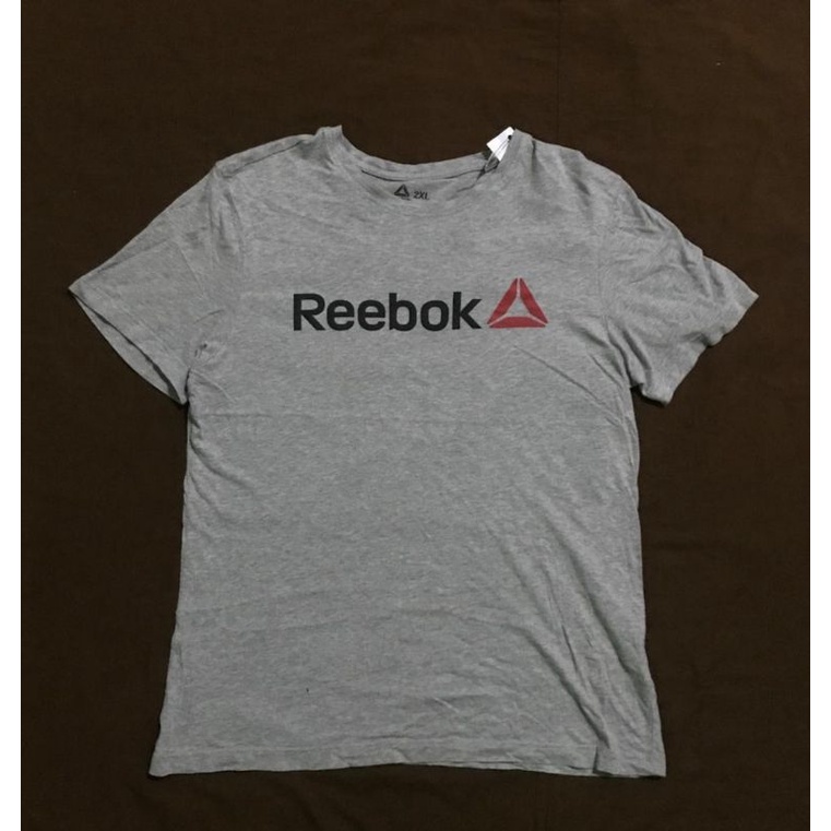 REEBOK BIG LOGO TSHIRT KAOS/ SECOND BEKAS PRELOVED ORIGINAL/ HOODIE CREWNECK KAOS KERAH