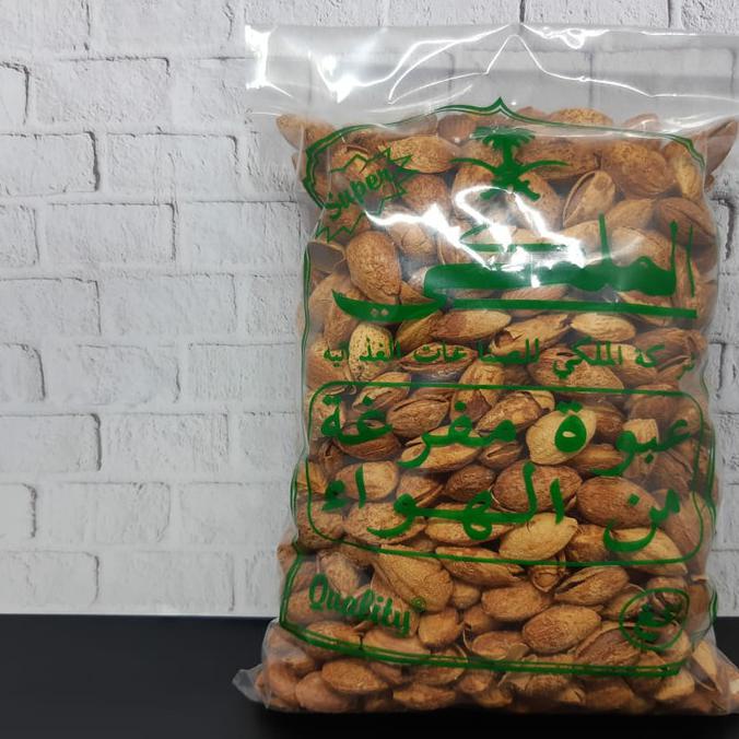 

Kacang Almond roasted 1kg / kacang almond / kacang arab murah