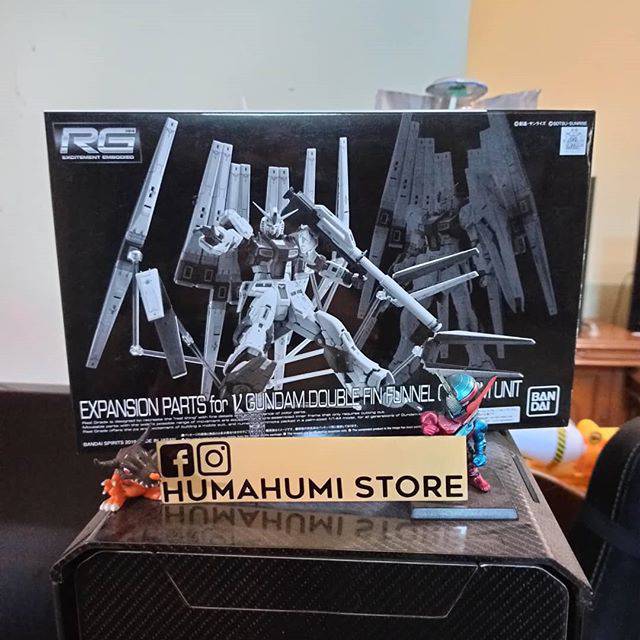 RG Nu Gundam Expansion Part For RX 93 Nu Gundam Double Fin Funnel Premium Bandai