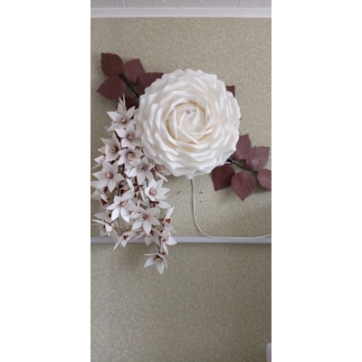 bunga hias , hiasan dinding. lampu bunga