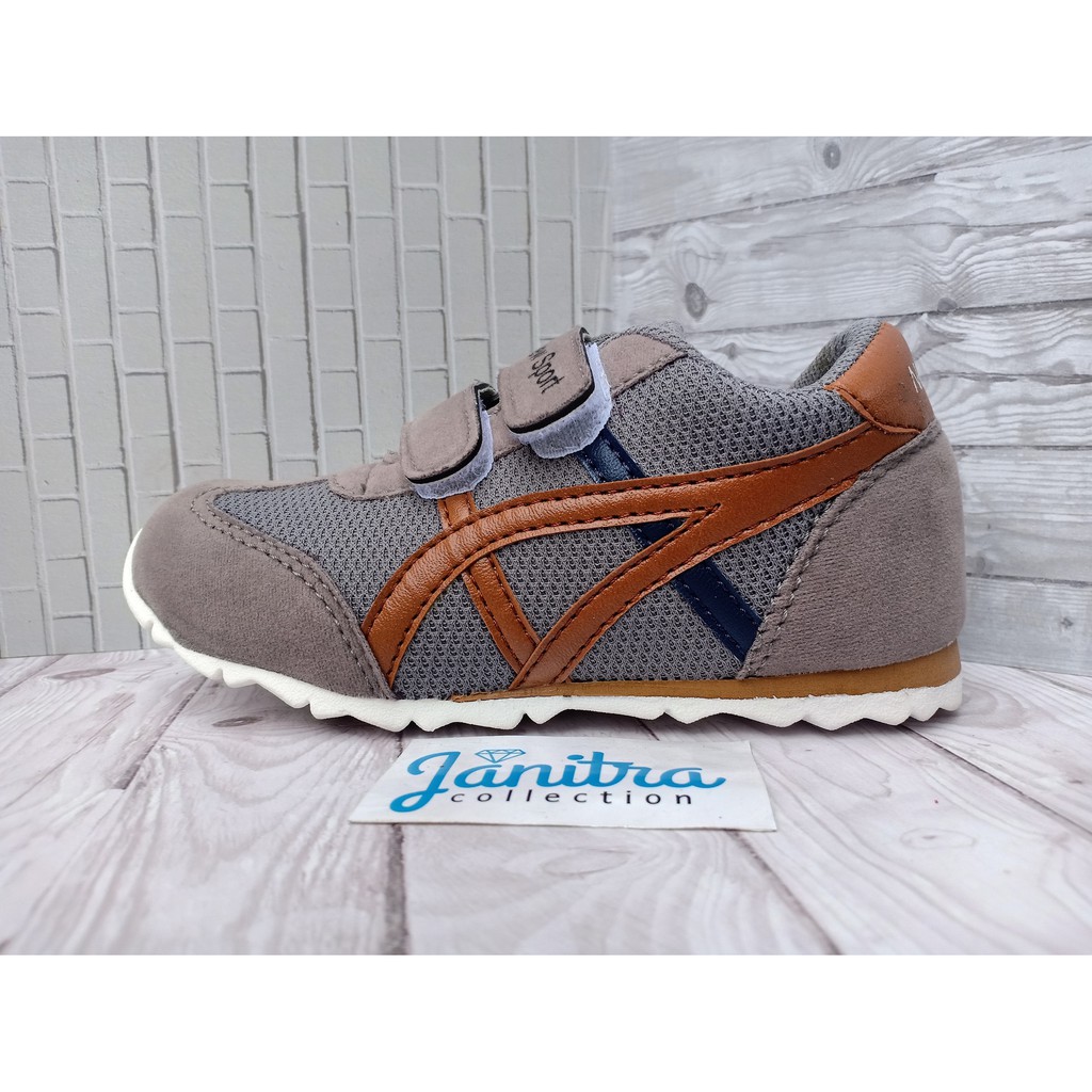 janitra sepatu anak sport sneakers anak abu-abu newsport