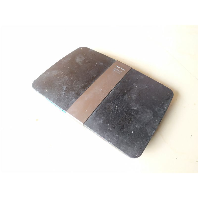 Cisco Linksys E4200 Gigabit Dual-Band Wireless Router