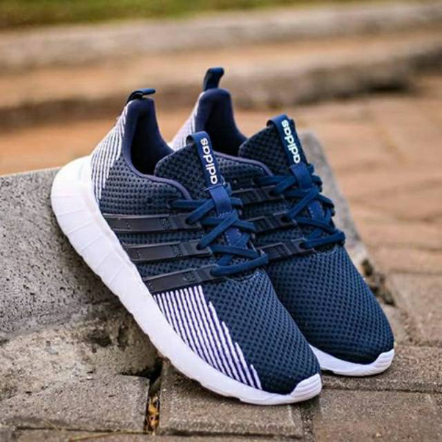 adidas questar flow navy