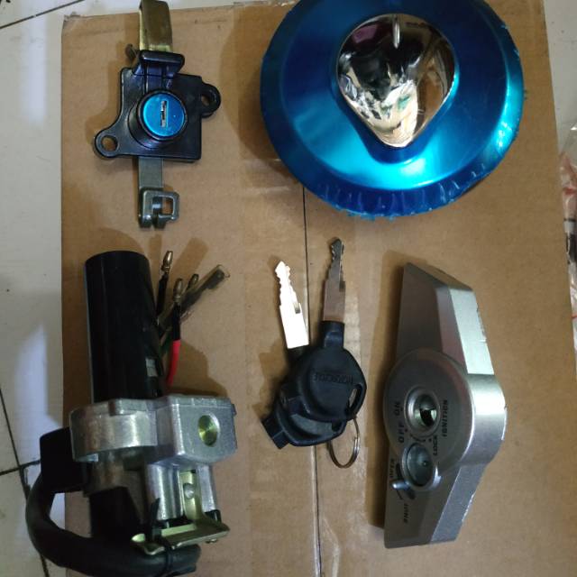 KUNCI KONTAK TIGER REVO ASSY KUNCI KONTAK TIGER REVO SET KOMPLIT