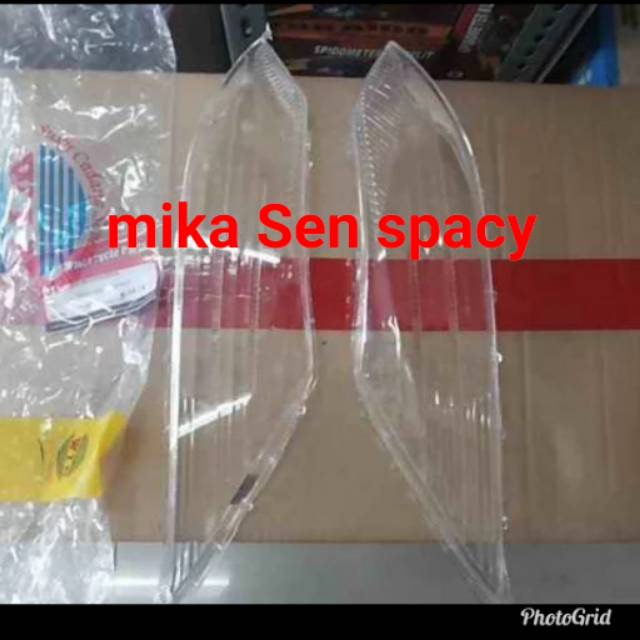 Mika Sen depan honda spacy kanan kiri