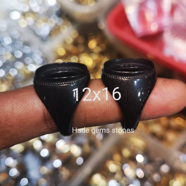 Ring emban titanium super kualitas hitam polos