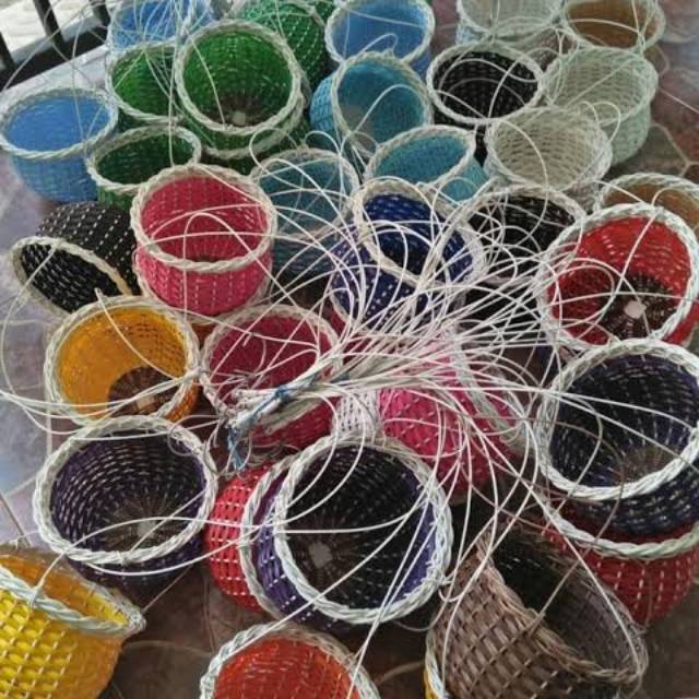 Pot anyam gantung | diameter 20 | pot anyam gantung warna-warni | pot gantung hias