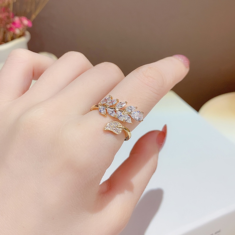 Cincin Model Terbuka Bentuk Daun Bahan Zirkon Untuk Wanita