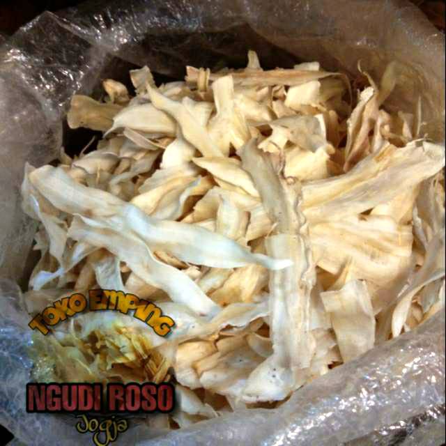 

[250gr] KRUPUK MANGGLENG KHAS GUNUNG KIDUL / KERIPIK IRISAN SINGKONG TELA