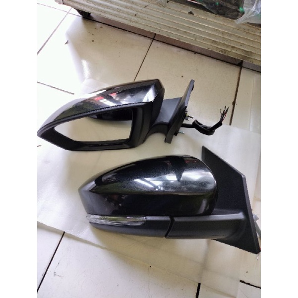 spion avanza xenia 2019