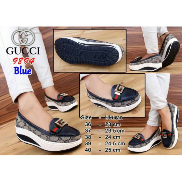 Sepatu Slip on Gucci