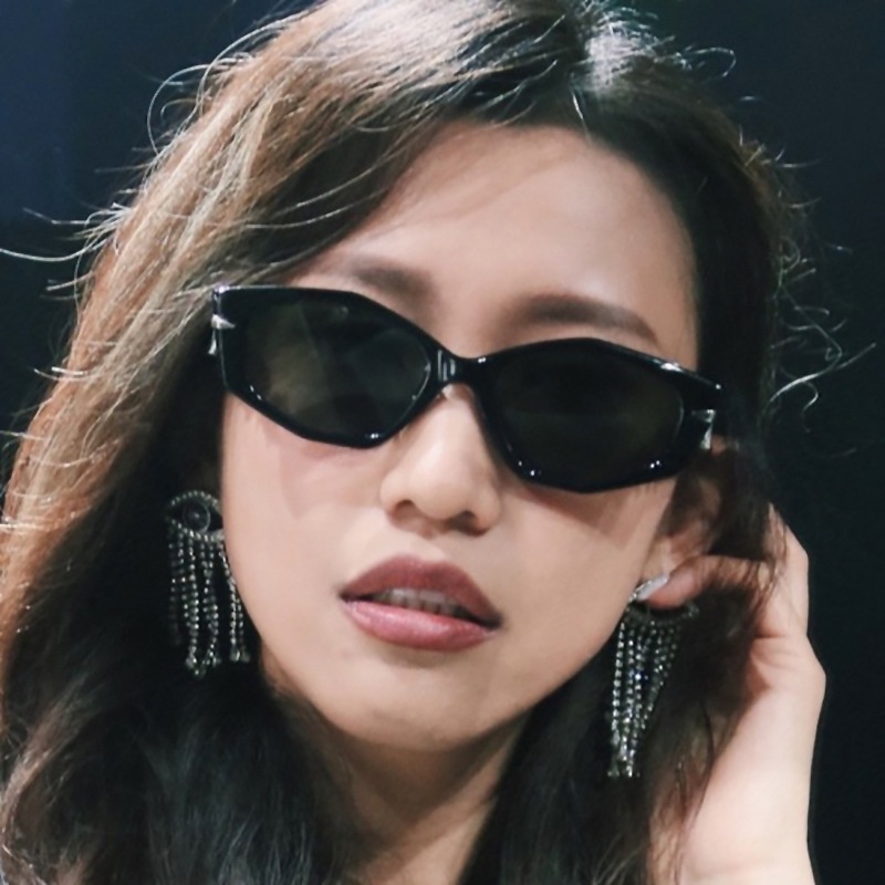 （YUZHU）Baru Kedatangan Western Retro Cat Eye Sunglasses Untuk Wanita Kacamata Kecil Sempit