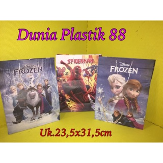 

Harga untuk 10pcs 23,5x31,5cm tas kertas souvenir ultah birthday anak paper goodie bag GAMBAR ACAK / RANDOM