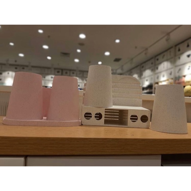 MINISO TOOTHBRUSH HOLDER