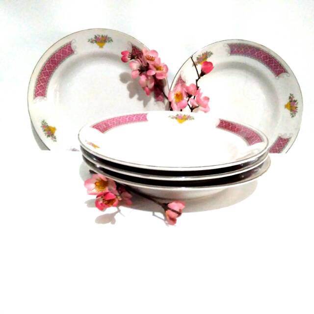 Piring keramik cantik