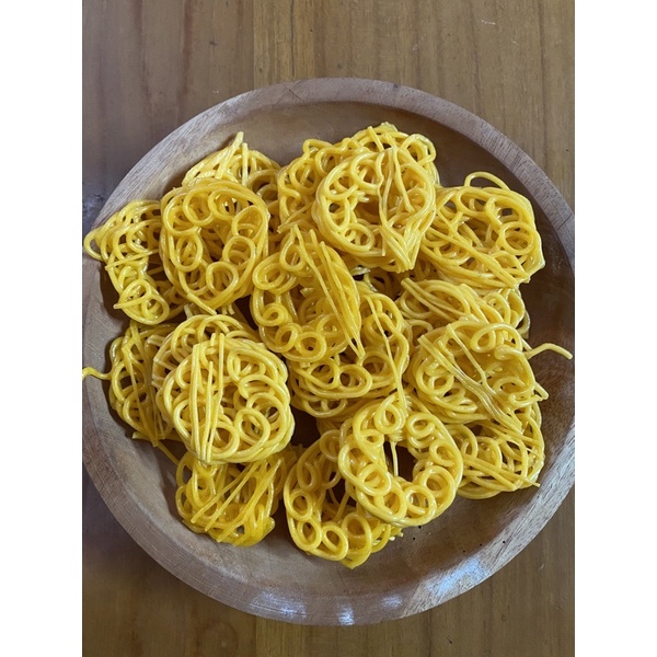 

kerupuk mawar mentah