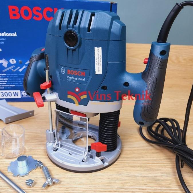 Mesin profil besar profil kayu router GOF130 BOSCH GOF 130