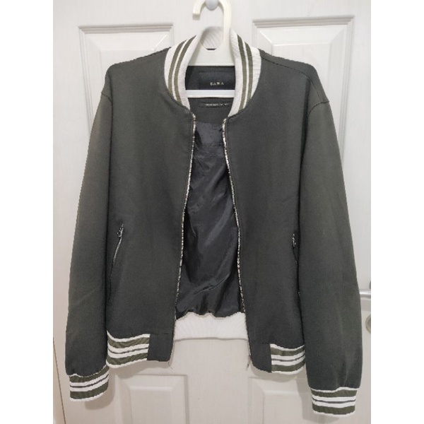Jaket Zara Green Bomber Size L (TERMURAH)