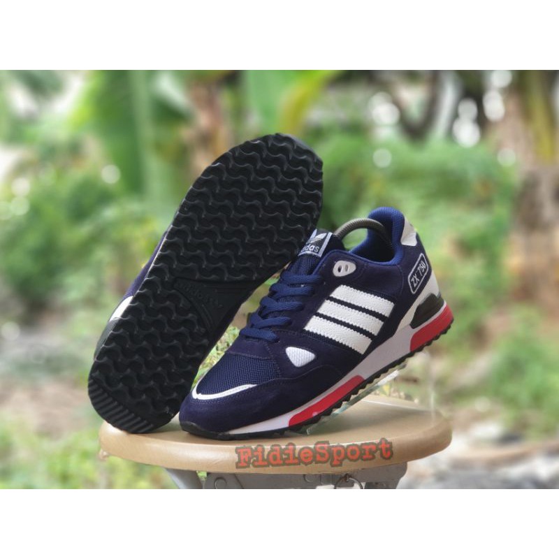 SEPATU ADIDAS ZX 750 ORI VIETNAM / SEPATU ADIDAS ZX750 IMPOR VIETNAM