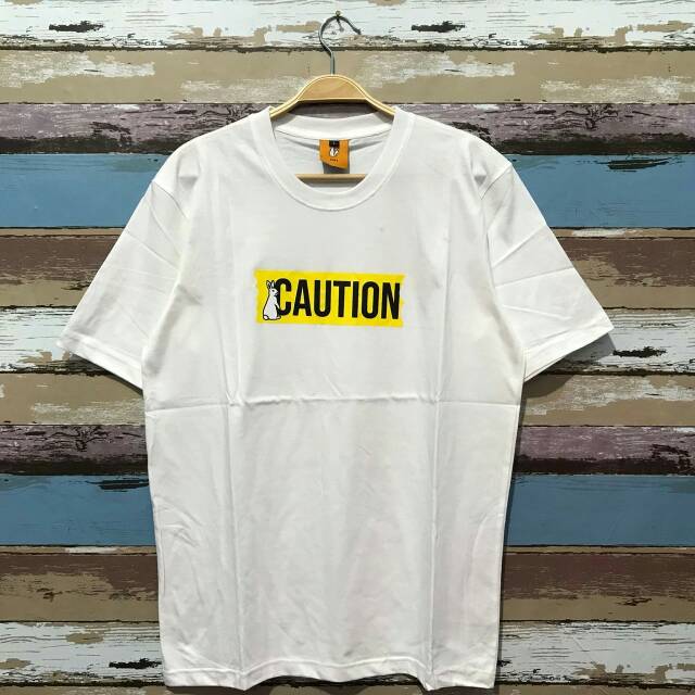KAOS TSHIRT - FUCKING RABBITS caution Premium Quality