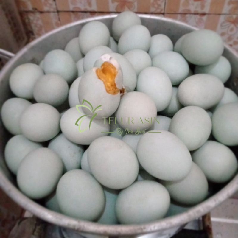 

TELUR ASIN MATANG KHAS IBU SUNI MINIMAL ORDER 10 BUTIR