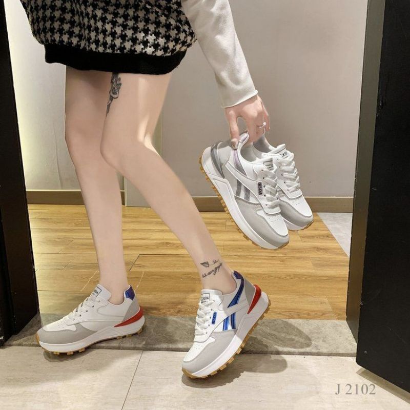 SEPATU FASHION DAJA J 2102