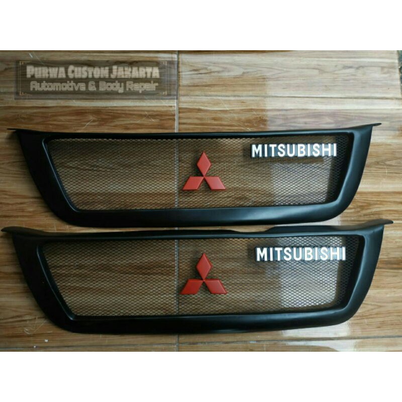 Grill Mitsubishi kuda