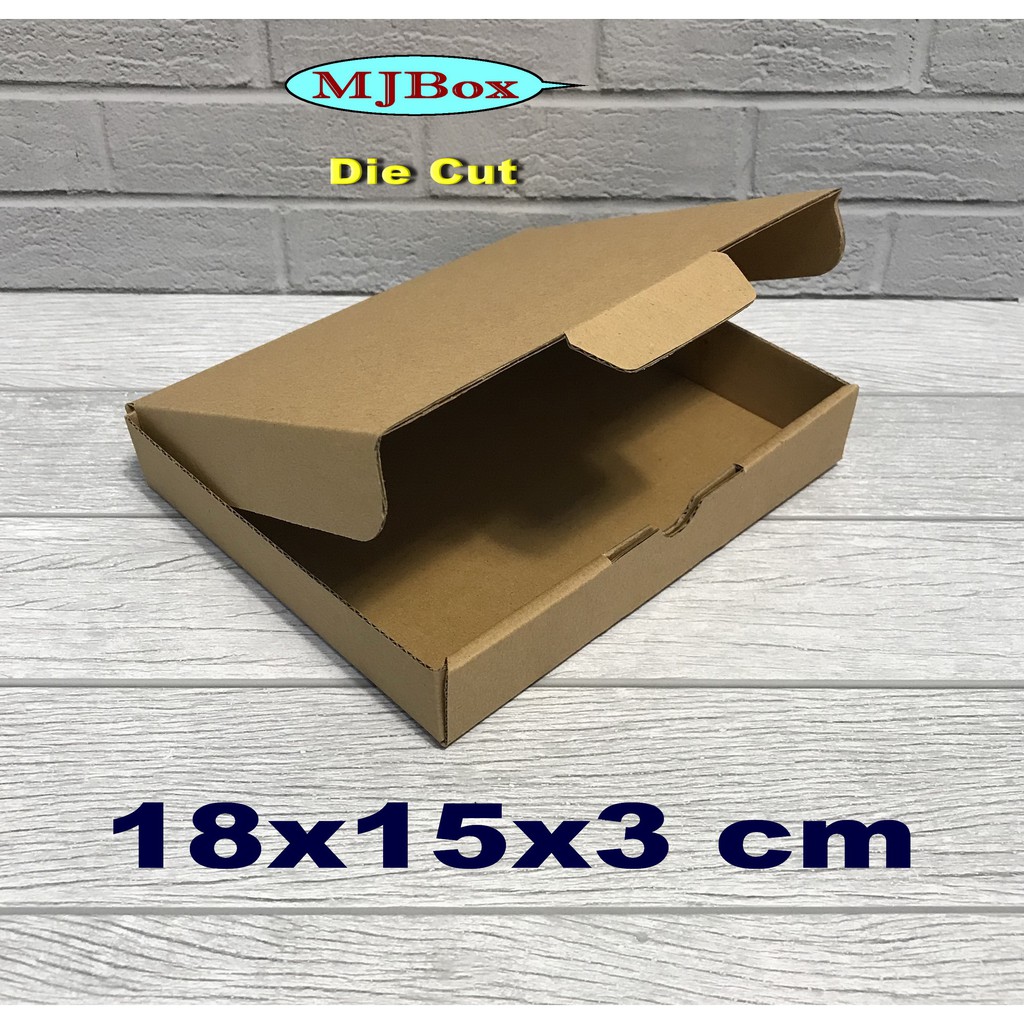 

Kardus Box 18x15x3 cm kotak karton Die Cut