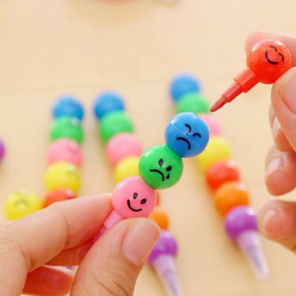 

Pensil Warna Colouring Pencil Smiley