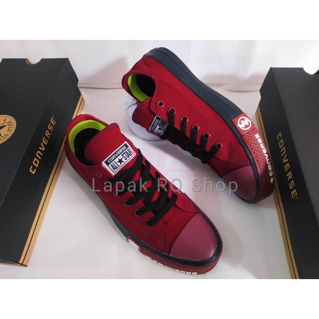 Sepatu Sneakers All Star Marun Casual Converse Chuck Taylor Undefeated Marun All-Star Ox Vietnam