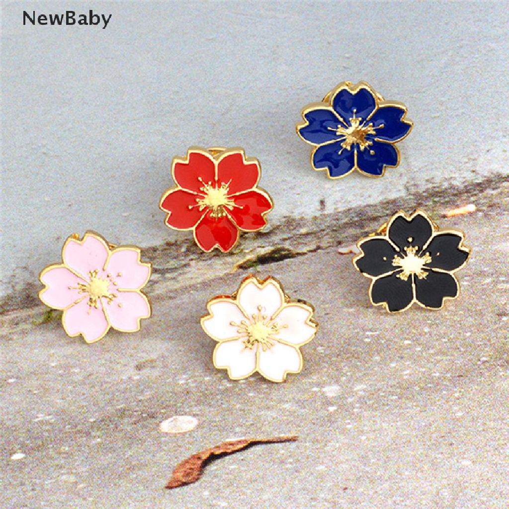 5pcs Bros Pin Enamel Bentuk Bunga Untuk Wanita