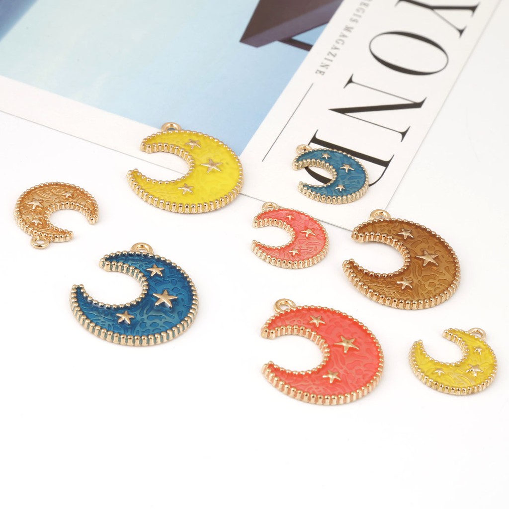 Liontin Bentuk Bulan Warna Emas Bahan Alloy Metal Untuk Membuat Perhiasan Kalung Anting